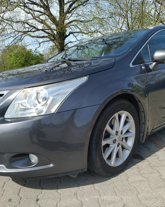 Toyota Avensis cena 26000 przebieg: 249681, rok produkcji 2009 z Kęty małe 631